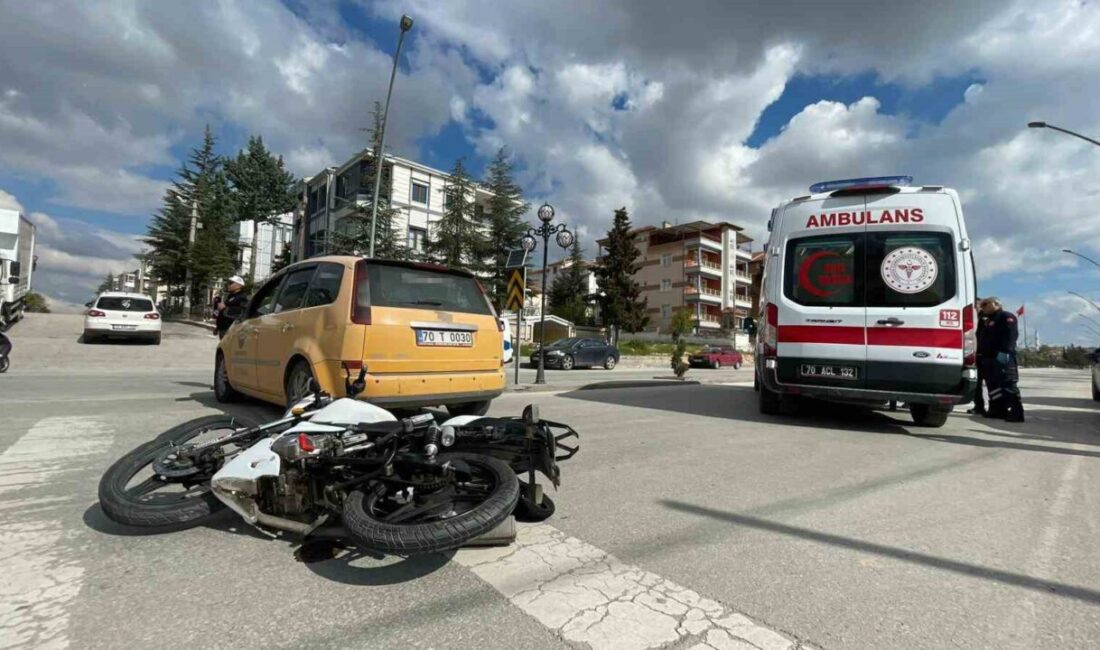 Karaman’da ticari bir taksi ile motosiklet çarpışması sonucu motosiklet sürücüsü