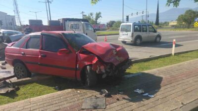 Bursa’nın Orhangazi ilçesinde sabah erken saatlerde meydana gelen trafik kazasında