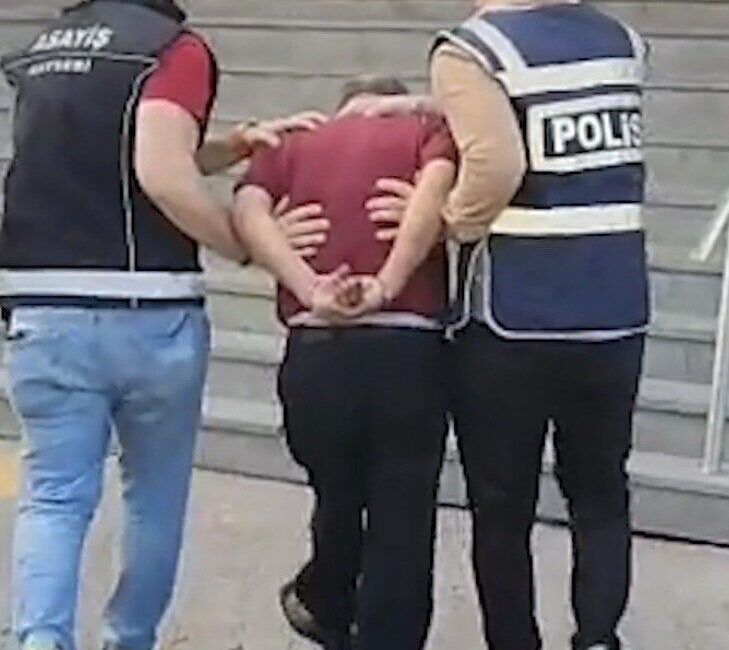 Kayseri’de polis ekipleri tarafından gerçekleştirilen operasyonlarda, “kasten öldürme” suçundan toplam