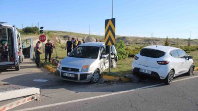 Kayseri-Kırşehir karayolunda meydana gelen trafik kazasında, 1’i ağır olmak üzere