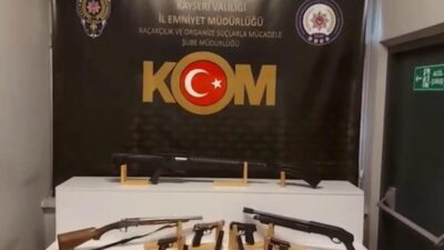 Kayseri’de polis ekipleri tarafından silah ticareti yapan kişilere yönelik gerçekleştirilen