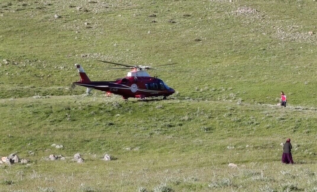 Konya’nın Karapınar ilçesinde bir motokros sürücüsü, karıştığı kaza sonucunda yaralandı.