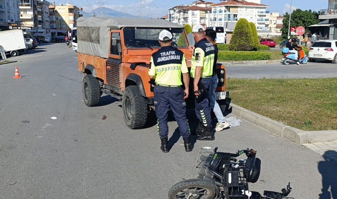 Manavgat ilçesinde bir tur aracının motorlu bisiklete çarpması sonucu meydana