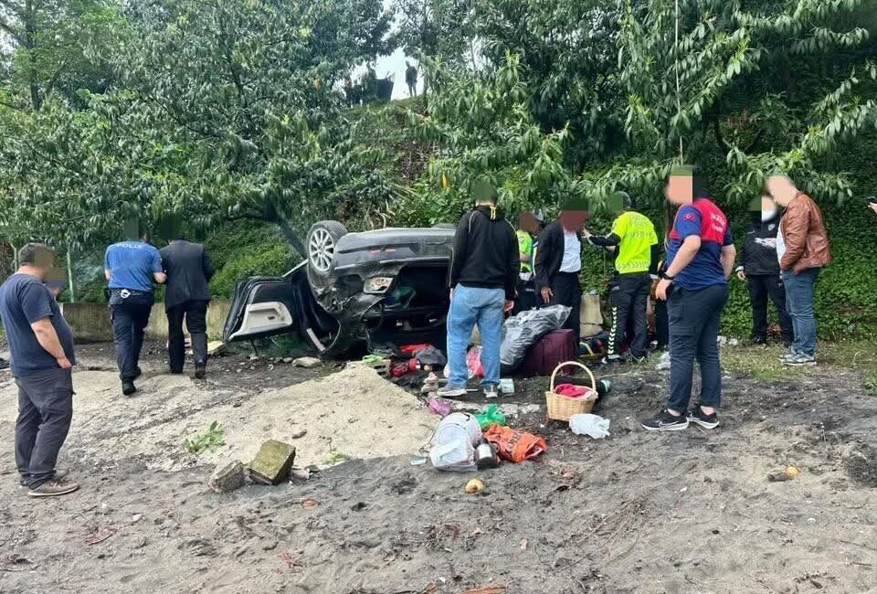 Giresun’un Piraziz ilçesinde meydana gelen trafik kazasında 4 kişi yaralandı.