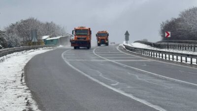 Eskipazar ilçesinde etkili olan soğuk hava ve kar yağışı nedeniyle,