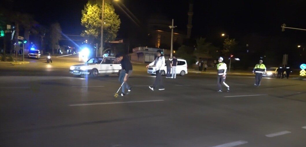 Kilis’te meydana gelen trafik kazasında tır ile motosiklet çarpıştı; 2
