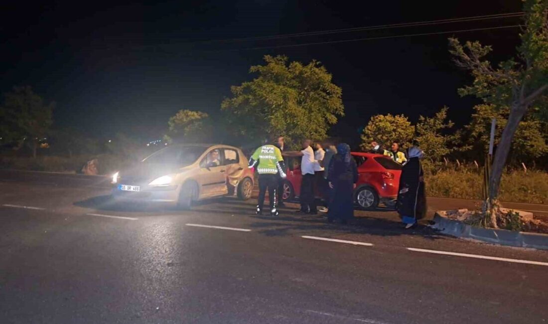 Kilis’te, Öncüpınar Gümrük Kapısı yolunda meydana gelen trafik kazasında 2