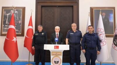 Kırklareli Valisi Uğur Turan, aylık asayiş toplantısında yaptığı konuşmada, organize