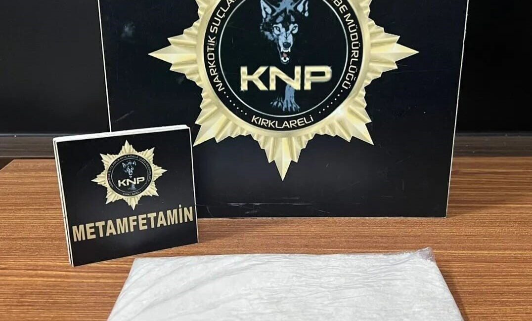 Kırklareli ilinde bir araçta uyuşturucu madde bulundu ve bu olayla
