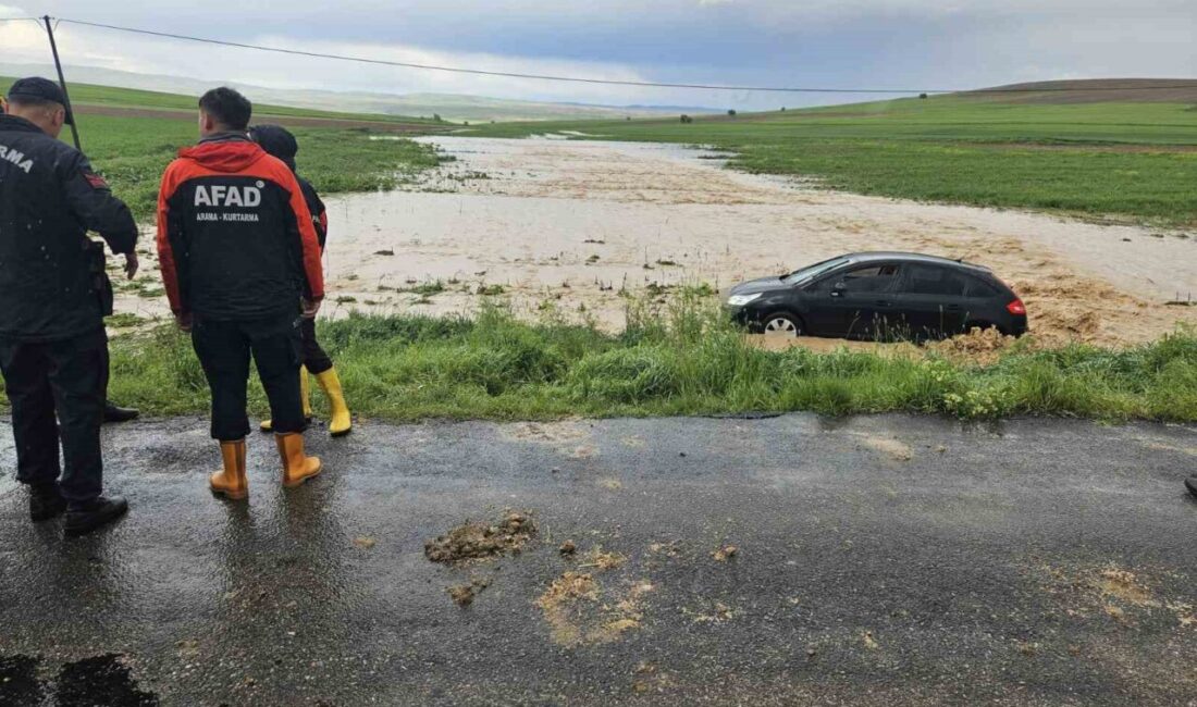 Kırşehir’de şehir genelinde artan yağışın etkisiyle, ilçelere bağlı köylerde su