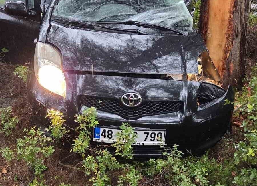 Bodrum ilçesinde meydana gelen trafik kazasında bir kişi yaralandı. Sabah