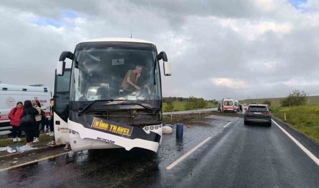 Aksaray’da meydana gelen kaza ile 16 kişi yaralandı. İstanbul’dan Nevşehir