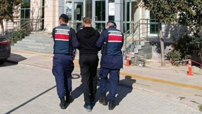 Çumra ilçesinde bir kişiyi öldüren ve bir kişiyi yaralayan şüpheli,