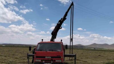Konya’nın Karapınar ilçesinde meydana gelen olayda, elektrik akımına kapılan 3