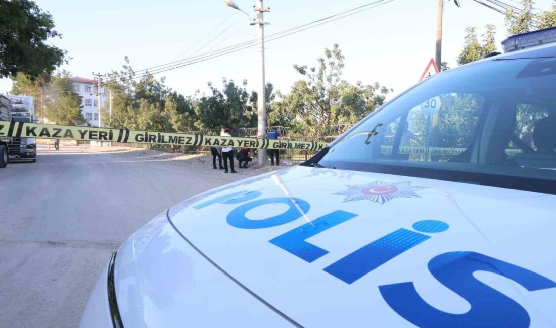 Adana’nın Kozan ilçesinde kurban pazarında başlayan bir tartışma, mahallede silahlı