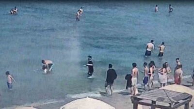 Kuşadası ilçesine kruvaziyer gemisi ile gelen 70 yaşındaki Çinli turist,