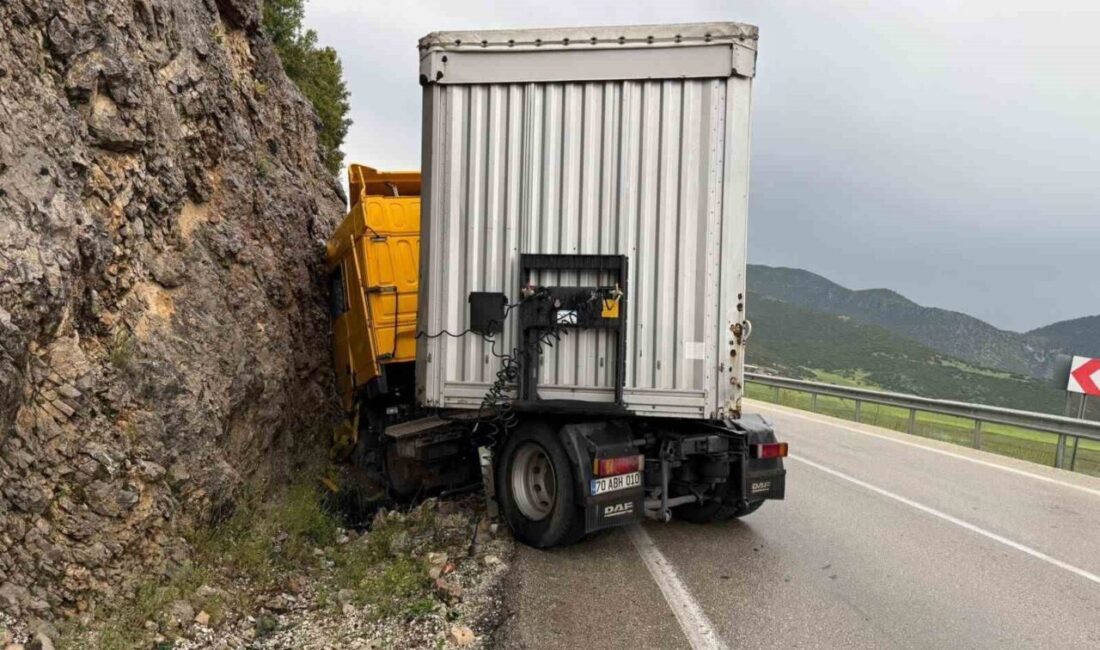 Burdur’un Ağlasun ilçesinde, Peçenek Beli mevkiinde meydana gelen trafik kazasında