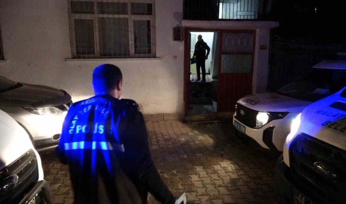 Malatya’da, yalnız yaşayan 43 yaşındaki bir şahıs evinde yaşamını yitirdi.