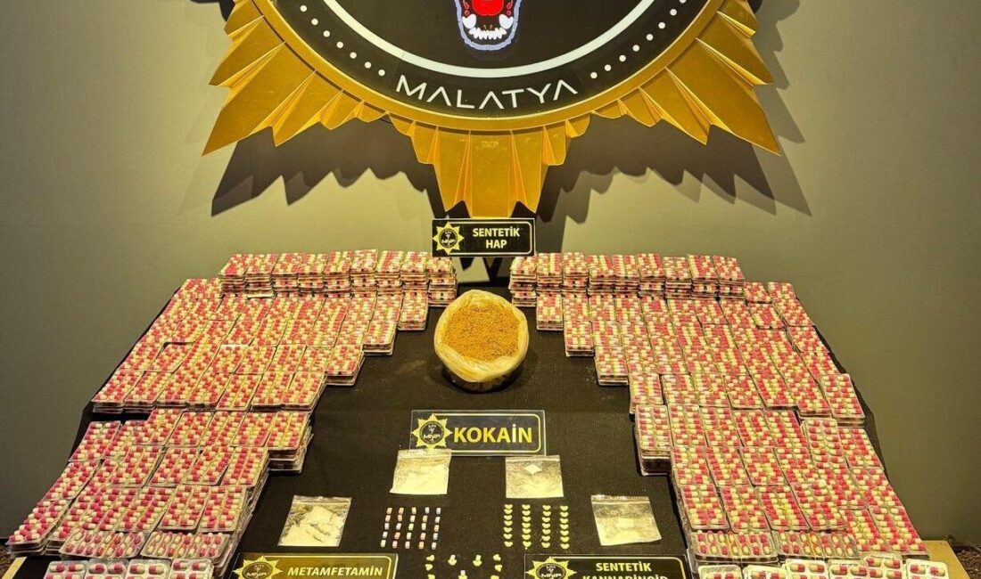 Malatya polis ekipleri tarafından sokak satıcılarına yönelik gerçekleştirilen uyuşturucu operasyonunda