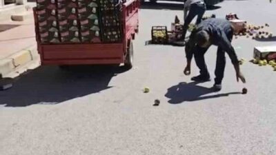 Nusaybin ilçesinde bir otomobil ile seyyar sebze-meyve satıcısının motosikleti çarpıştı.