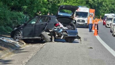 TEM Otoyolu’nda Sakarya geçişinde meydana gelen trafik kazasında otomobil ile