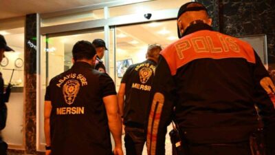 Mersin’de polis tarafından konaklama tesislerine yönelik yapılan denetimler sonucunda 2