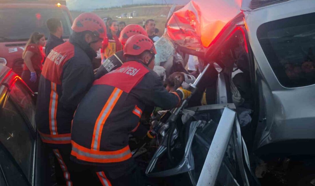 Mersin’de Köselerli Mahallesi sınırlarında meydana gelen zincirleme kazada bir kişi