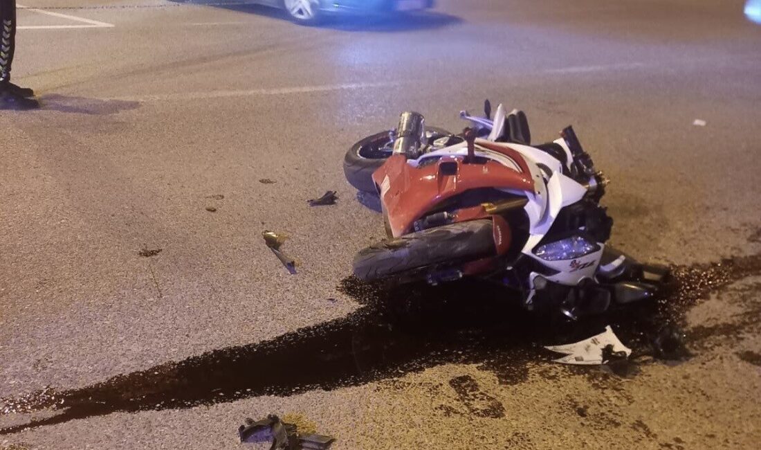 Adıyaman’da bir otomobil ile bir motosikletin çarpışması sonucu bir kişi