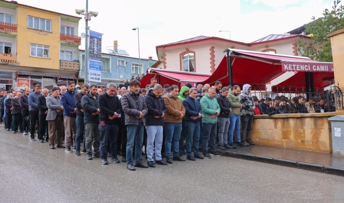 Gümüşhane’nin Zigana Dağı bölgesinde meydana gelen bir motosiklet kazasında yaşamını