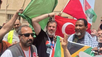 Küresel Sumud Kara Filosu’nda yer alan aktivistlerle bir araya gelen