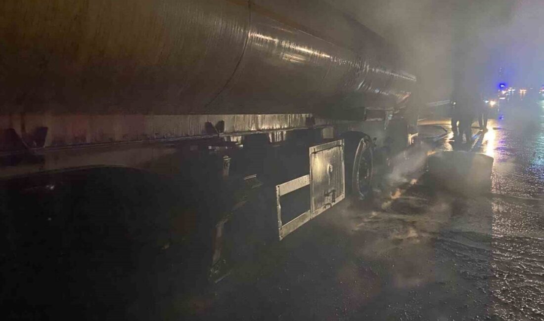Osmaniye’deki TAG Otoyolu’nda seyir halinde olan bir tanker, çıkan yangında