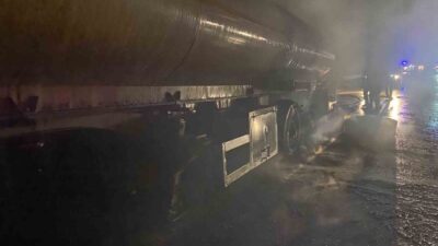 Osmaniye’deki TAG Otoyolu’nda seyir halinde olan bir tanker, çıkan yangında