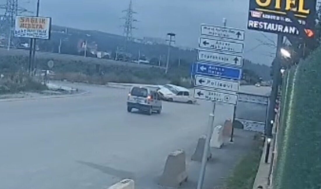 Osmaniye’de meydana gelen zincirleme trafik kazasında 1 kişi yaşamını yitirdi