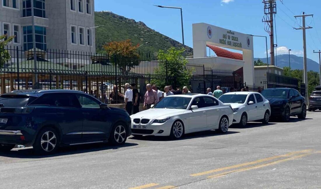 Denizli-Aydın Otoyolu’nda meydana gelen ve 8 kişinin hayatını kaybettiği otobüs