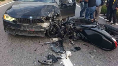 Antalya’nın Gazipaşa ilçesinde meydana gelen bir trafik kazasında otomobil ile