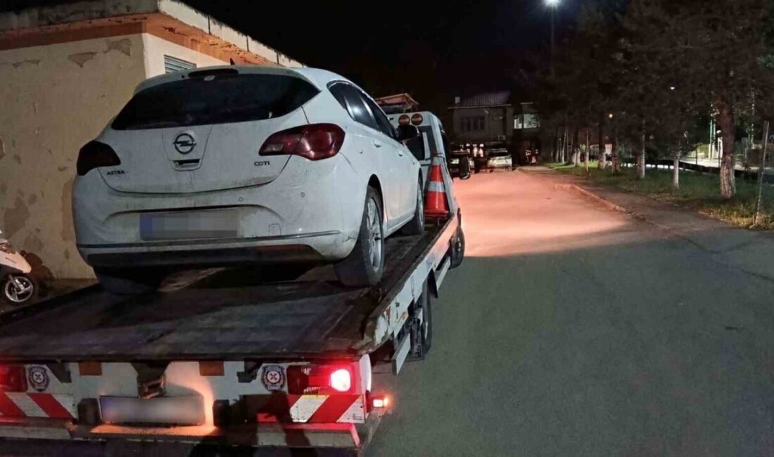 Sakarya bölgesinde seyir halindeyken ters istikamette ilerleyen bir sürücüye ağır