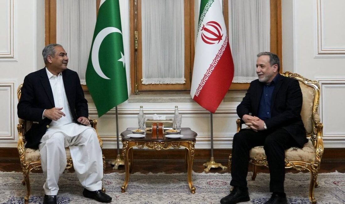 Pakistan İçişleri Bakanı Mohsin Naqvi, resmi ziyareti sırasında Tahran’da İran