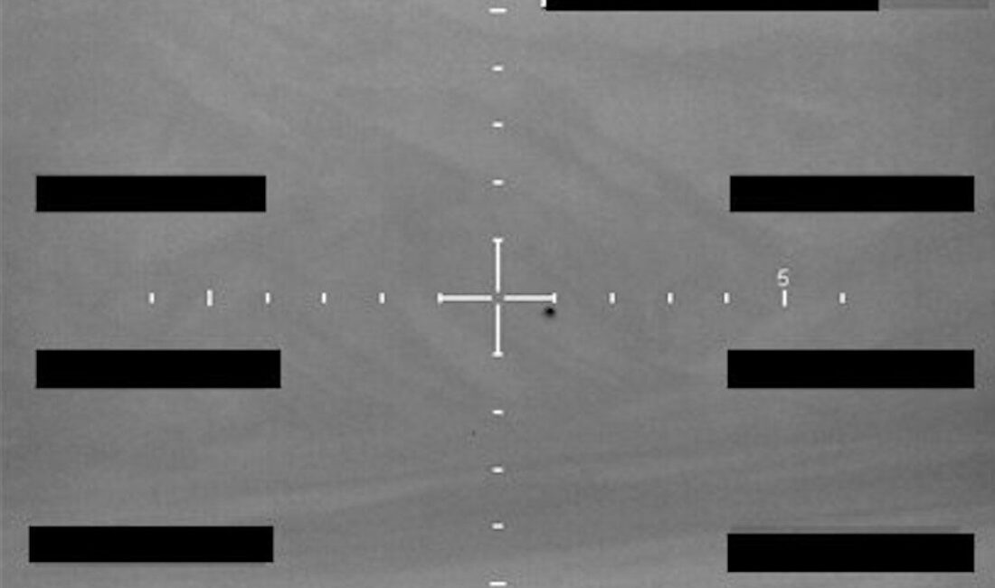 ABD Savunma Bakanlığı, gizliliği kaldırılan tanımlanamayan uçan cisimler (UFO) dosyalarının