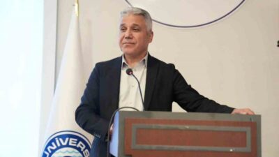 Ege Üniversitesi tarafından düzenlenen konferansta, 5G ve ileri teknolojilerin ulusal