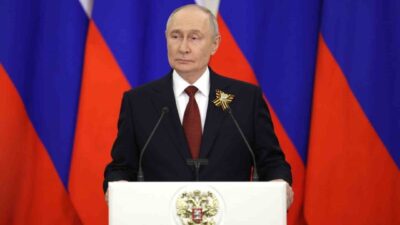 Rusya Devlet Başkanı Vladimir Putin, Moskova’daki Kızıl Meydan’da gerçekleştirilen 9
