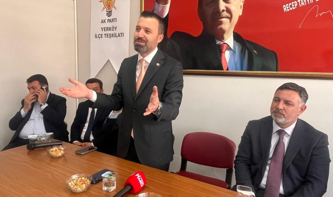 AK Parti Yerköy İlçe Başkanlığı tarafından düzenlenen İlçe Danışma Meclisi