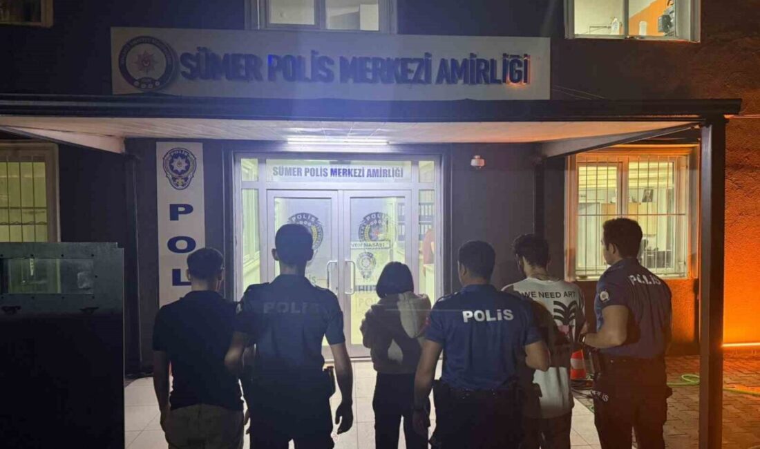 Sakarya’dan Kocaeli’ye doğru seyreden ve içerisinde uyuşturucu madde ile hassas