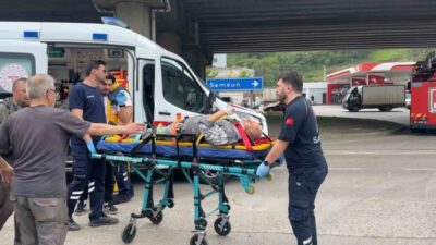 Samsun’un Tekkeköy ilçesinde meydana gelen trafik kazasında 2 kişi yaralandı.