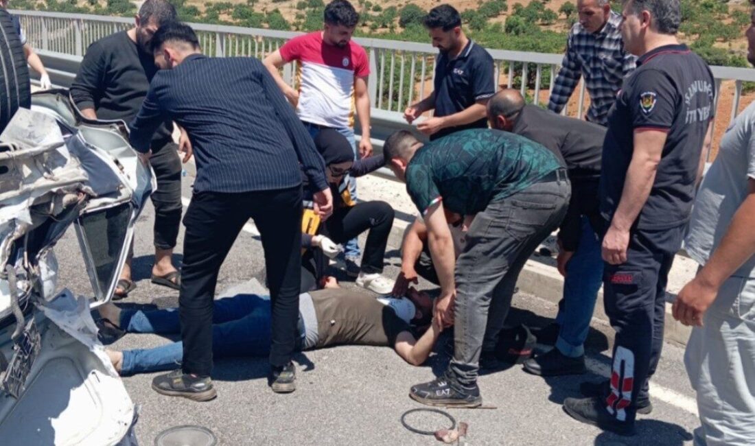 Şanlıurfa’da bir ailenin kurban kesimi sonrasında kaza geçirmesi sonucu otomobilleri