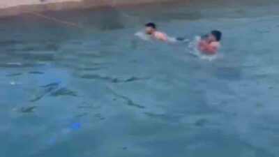Şanlıurfa’nın Eyyübiye ilçesinde, kontrolü kaybedilen bir aracın sulama kanalına devrilmesi