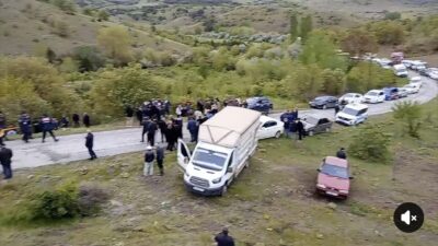 Yozgat’ın Saraykent ilçesinde öğleden sonra meydana gelen trafik kazası yürekleri