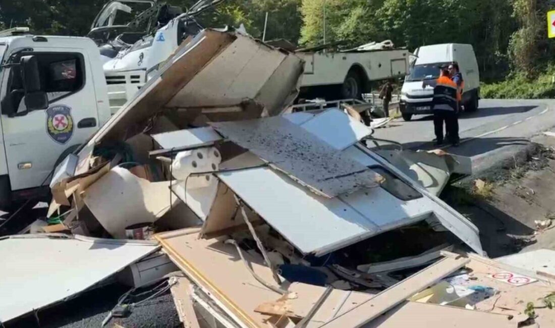 Sarıyer’de bir karavan, virajı alamayarak bariyerlere çarptıktan sonra sürücüsünü kaybetti.
