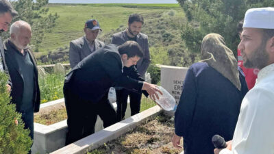 Yozgat’ın Yerköy ilçesinde, vatan uğruna canlarını feda eden kahraman şehitlerimizin