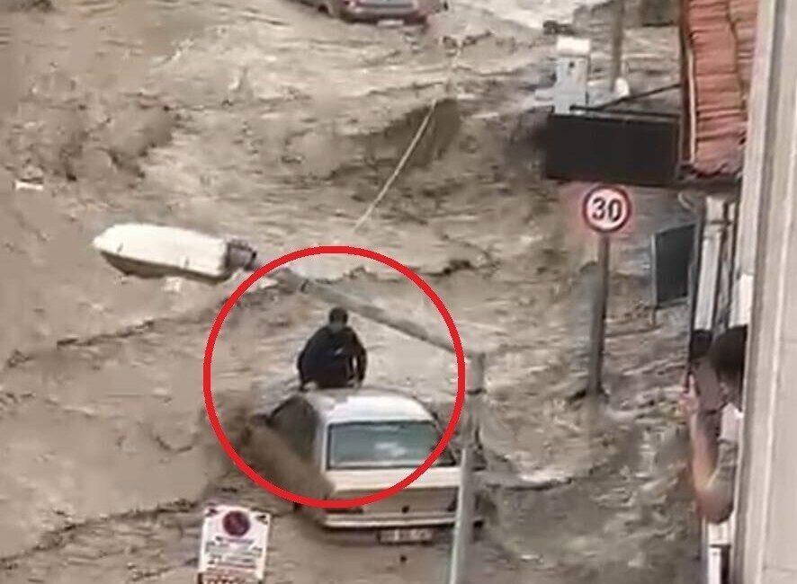 Havza ilçesinde meydana gelen sel felaketi, bir vatandaşın ölümle burun