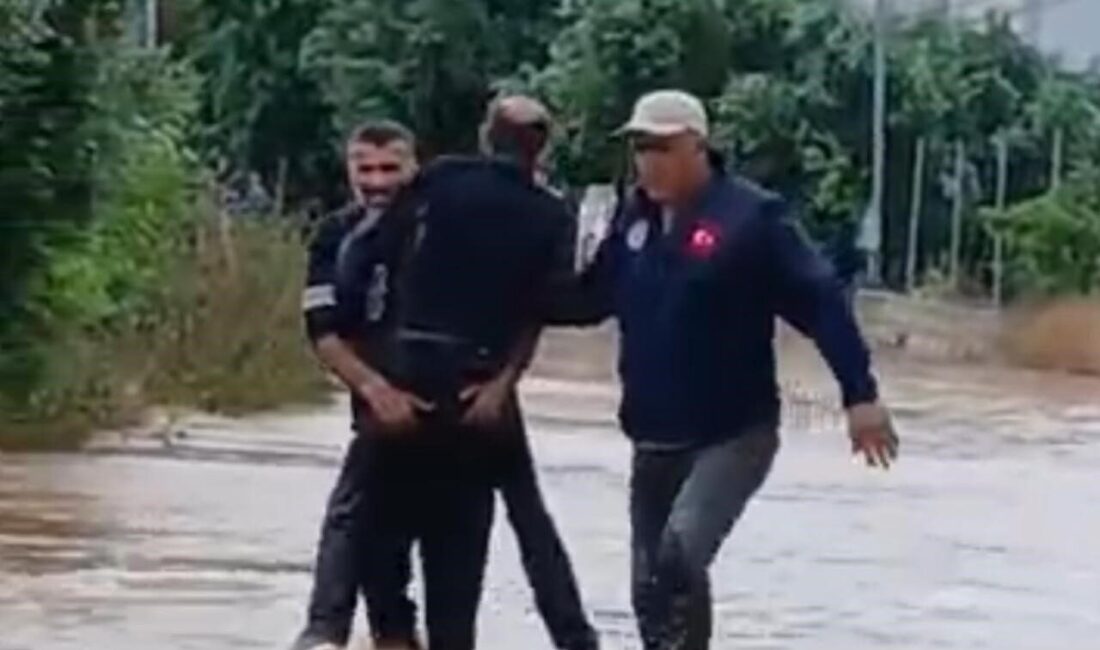 Mersin’de Meteoroloji’nin yoğun yağış uyarısının ardından meydana gelen olayda, Erdemli